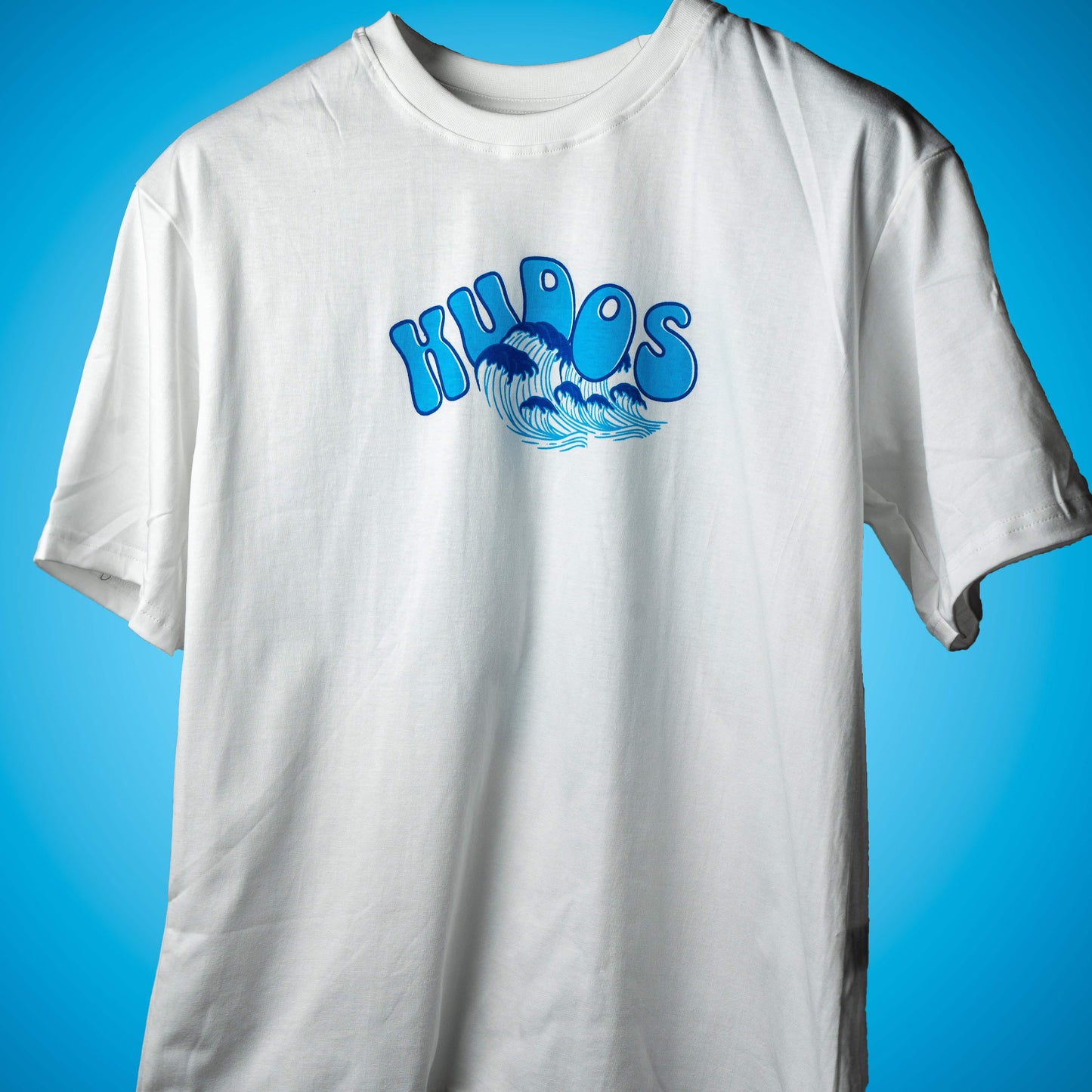 WHITE SILENT WAVES T-SHIRT